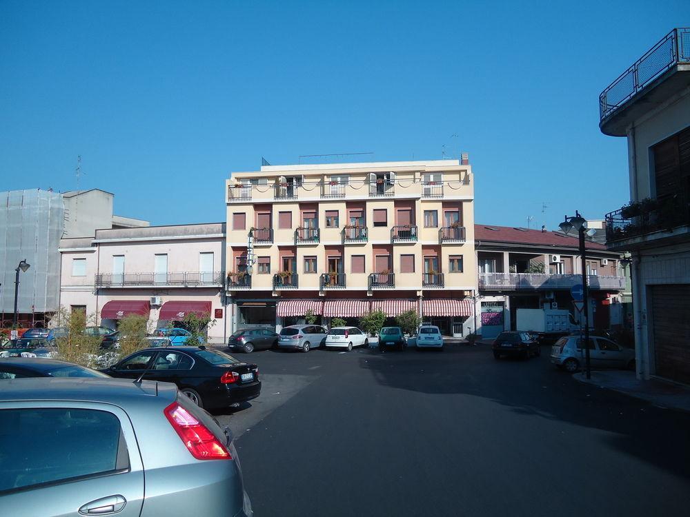 Hotel Ristorante Mommo Polistena Esterno foto