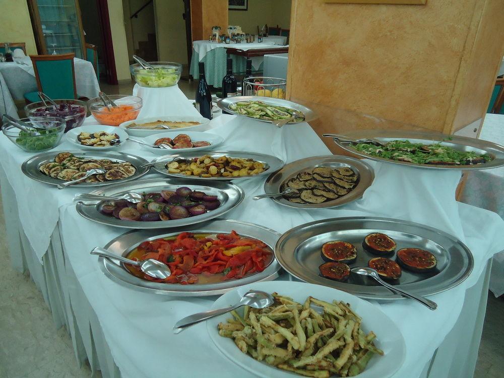Hotel Ristorante Mommo Polistena Esterno foto